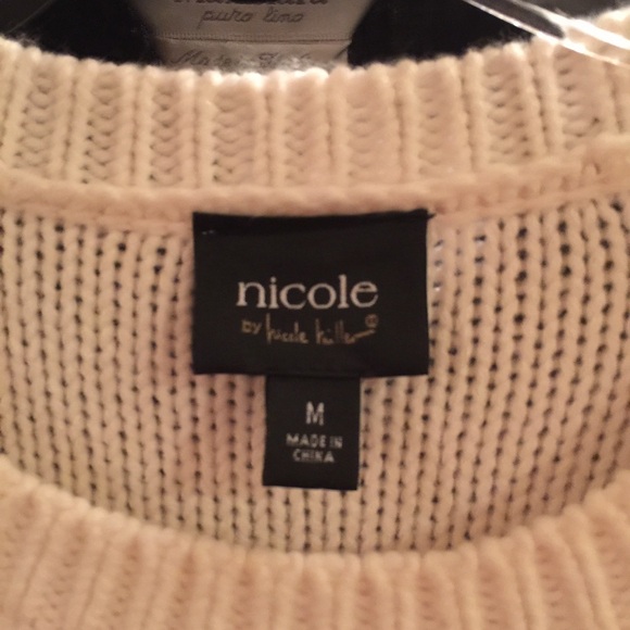 NICOLE MILLER Ivory Sweater size Medium - Picture 4 of 6